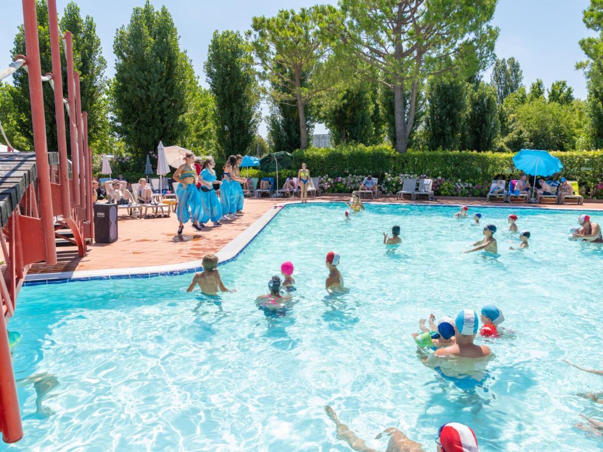 Holiday Home Garda Family Plus By Interhome Rivoltella del Garda Kültér fotó